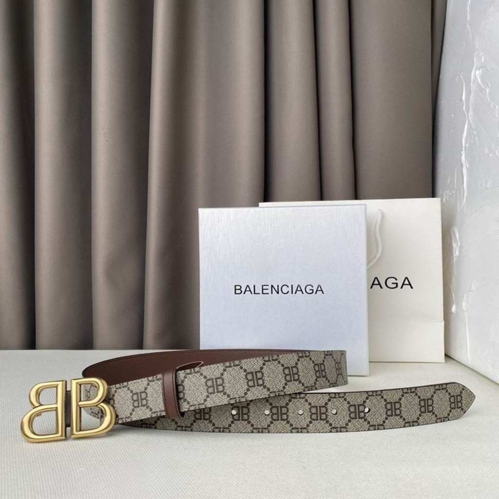 Heritage Monogram Buckle Belt