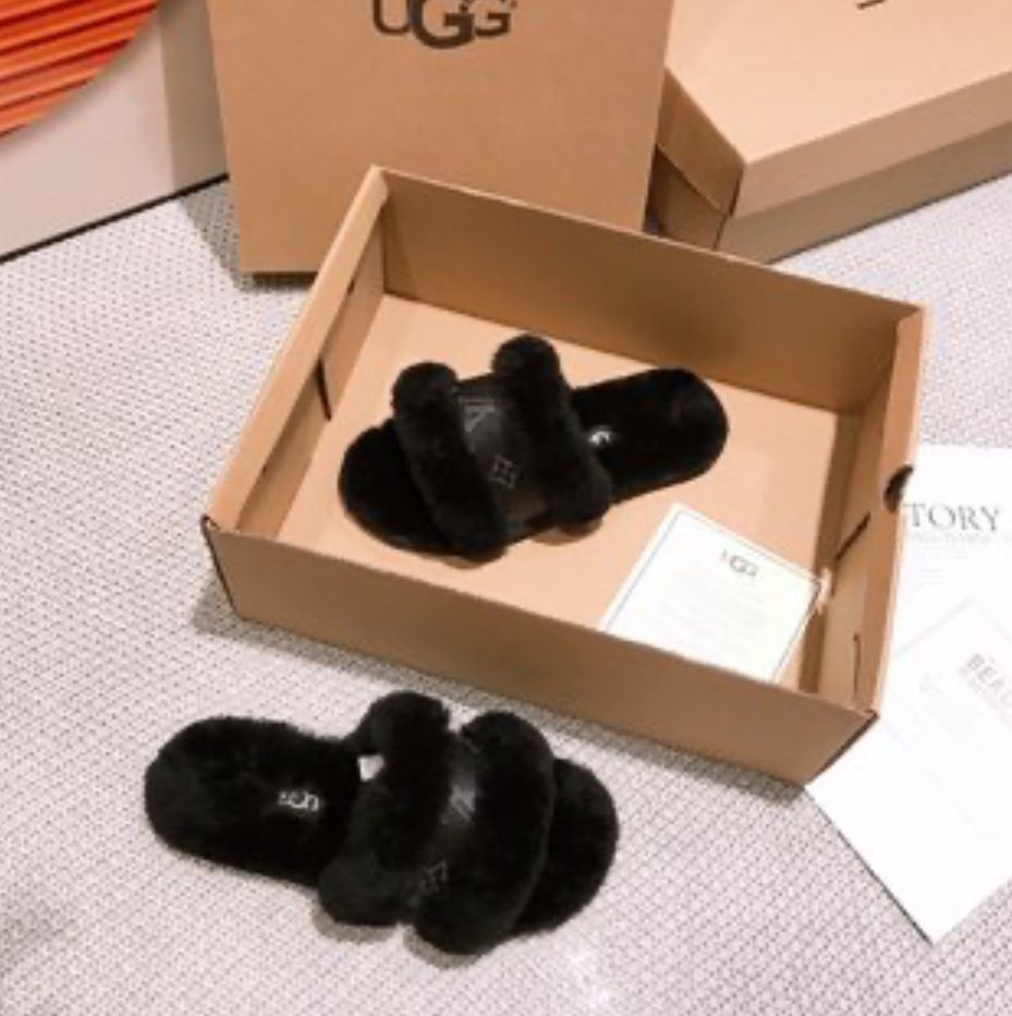 Velour Luxe Plush Slides