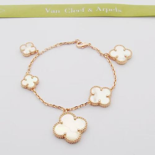 Ivory Clover Luxe Bracelet