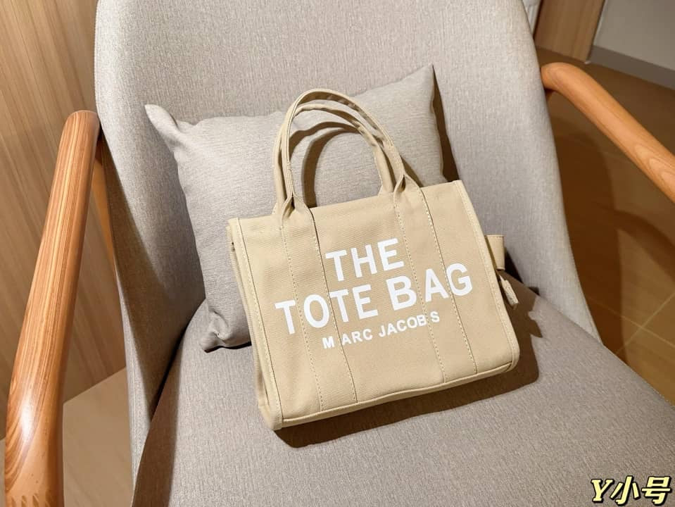 Everyday Statement Tote