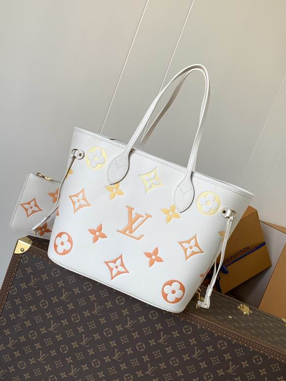 Signature Luxe Everyday Tote