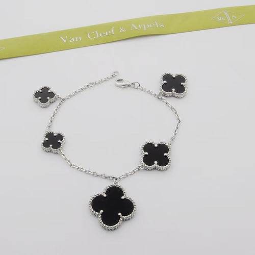 Midnight Clover Luxe Bracelet